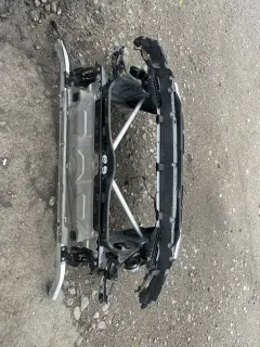 Маска/очиларка бмв х4 г02 2020г ( maska/ochilarka bmw x4 g02 ) — снимка 3