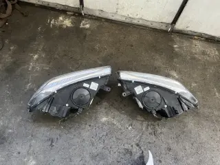 Фарове ксенон бмв х5/х6 ф15/ф16 ( farove xenon bmw x5/x6 f15/16 ) — снимка 4