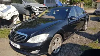 Mercedes Ес S 500 на части W221 s class мерцедес — снимка 3