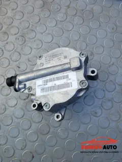 Вакуум помпа за BMW 750i G11