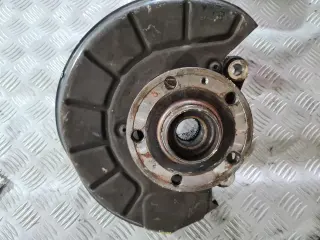 Преден десен шенкел за VW Passat B6 2.0 TDI ВМР