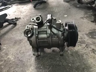Компресор климатик бмв ф30/31 330д ( kompresor klimatik bmw f30/31 330 — снимка 2