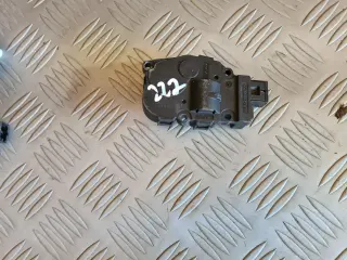 Моторче клапа 227 за Mercedes S320 CDI W221
