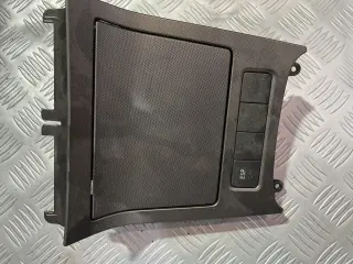 Преден пепелник за Volkswagen Golf 5