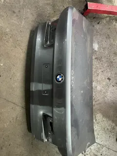 Заден капак бмв г30 седан ( zaden kapak bmw g30 sedan )