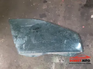 Стъкло (предно дясно) за Mercedes C Class W203