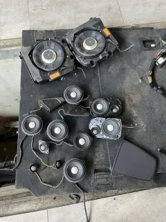 Харман/кардон озвучение бмв 5 ф10/11 ( harman/kardon audio bmw f10/11 — снимка 2