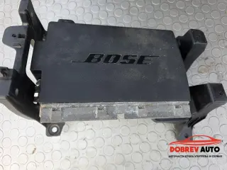 Усилвател Bose за Audi Q7 4M — снимка 2