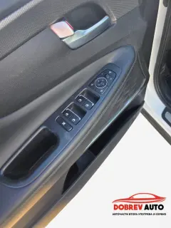 **САМО НА ЧАСТИ*** Hyndai Santa Fe 2.2CRDi 4WD, KeyLess Go — снимка 8