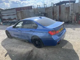 Bmw F30 328i 245hp M-pack НА ЧАСТИ ( бмв ф30 328 бензин 245 коня ) — снимка 3