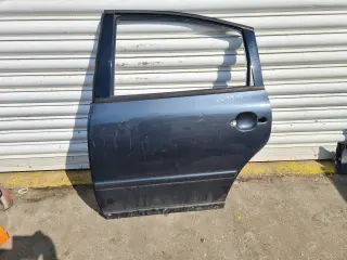 Задна лява врата за VW Passat B5 2.5 TDI