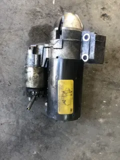 Хидравлична помпа/ стартер/ алтернатор БМВ Е60, 520д (Alternator E60)9 — снимка 3