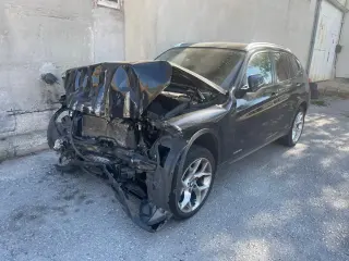 Bmw x1 e84 1.8 143 x-drive НА ЧАСТИ ( бмв х1 е84 1.8 хд — снимка 3