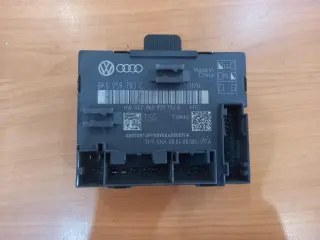 Модул управление врата за Audi A4 B8
