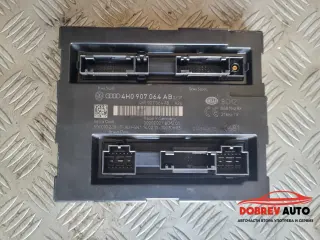 Комфорт модул за Audi A8 D4 3.0 TDI