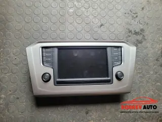 Дисплей за VW Passat B8