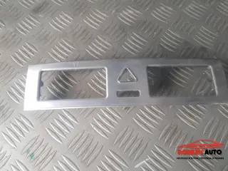 Интериорна лайсна табло за Mercedes C Class W203