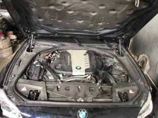 Bmw F10 M 550d 381hp НА ЧАСТИ ( бмв ф10 М 550д 381 коня ) — снимка 6