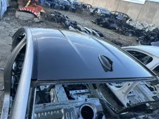 Карбон таван бмв М5 Ф90 2018 ( carbon tavan bmw M5 F90 ) — снимка 3