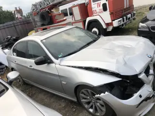 Bmw e90 330d 245hp LCI НА ЧАСТИ ( бмв е90 330д 245 ) — снимка 2