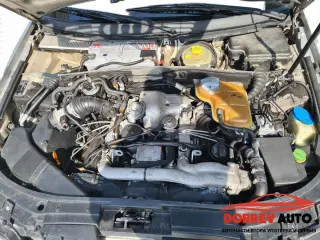 ***САМО НА ЧАСТИ*** Ауди А6 Ц5 2.5тди, 180кс, 4х4, автомат, комби — снимка 11