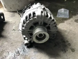 Алтернатор/ динамо БМВ Ф10/ Ф11, 3.0д (alternator BMW F10/ F11, 3.0d) — снимка 2