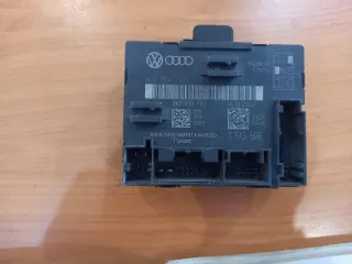 Модул управление врата за Audi A4 B8