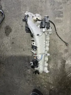 Всмукателен колектор бмв 3/4 г20/26 2.0д 190 ( kolektor bmw g20/26 190