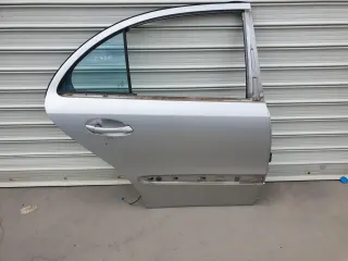 Задна дясна врата за Mercedes E Class W211 2.7CDI
