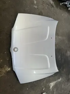 Преден капак бмв х3 е83 ( preden kapak bmw x3 e83 )