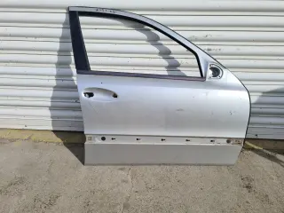 Предна дясна врата за Mercedes E Class W211