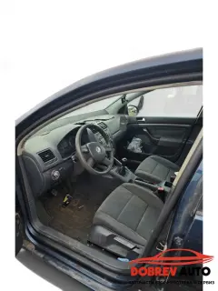 **САМО НА ЧАСТИ***  VW Golf Mk5 1.9TDI, 5 скорости — снимка 6