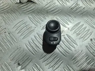 Копче за ел. огледала за Opel Zafira A 2.2 i 147 к.с.