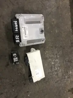 Компютър/кас/ключ бмв 5 ф10/11 530хд 258 ( computer bmw 5 F10/11 530xd — снимка 2