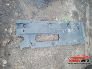Кора под купето (дясна) за VW Golf V