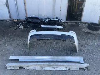 Задна м броня и прагове бмв 5 ф11 ( zadna M bronq i pragove bmw f11 )