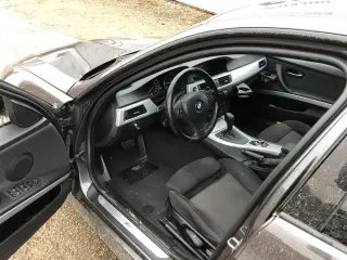 БМВ Е90, 320ХД, Фейслифт НА ЧАСТИ (BMW E90, 320XD LCI Chasti) — снимка 9
