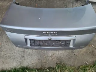 Заден капак за Audi A4 B5 1.8 турбо