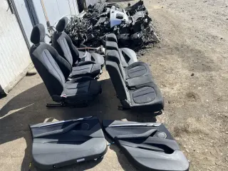 Алкантара салон бмв х1 ф48 2019 ( alkantara saloon bmw x1 f48 RECARO ) — снимка 4