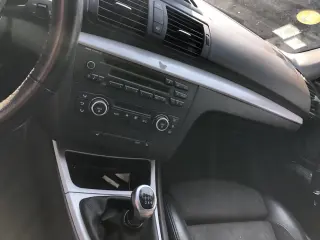Bmw e87 118d 143hp НА ЧАСТИ ( бмв е87 118д 143 коня ) — снимка 8