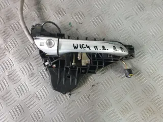 Предна дясна външна дръжка за Mercedes ML 280 CDI W164