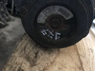 Компресор климатик БМВ 2.0д, 177кс (kompresor klima BMW 2.0d, 177hp) — снимка 4