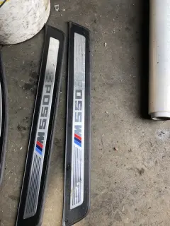 Вътрешни М прагове бмв ф10 М50д ( vutteshni m pragove bmw 5 f10/11 ) — снимка 3