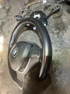 Волан с подгрев бмв х5 е70 ( volan s podgrev bmw x5 e70 ) — снимка 3