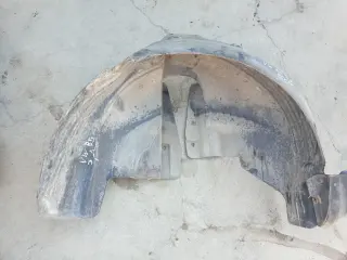 Заден десен подкалник за VW Passat B5 1.8 T комби