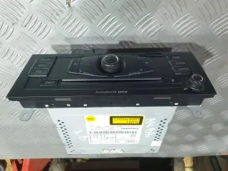 CD ченджър за Audi A4 B8