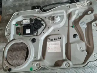 Преден ляв стъклоповдигач за VW Touran 1T