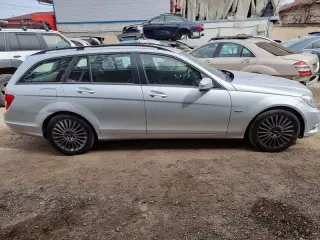 Мерцедес Ц220 Mercedes C220 facelift комби W204 на части — снимка 4