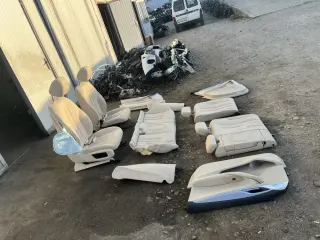 Кожен салон с подгрев бмв 5 г30 седан ( kojen saloon bmw g30 ) — снимка 2
