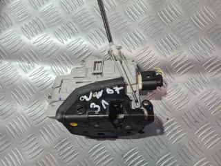 Задна лява брава за Фолксваген Пасат Б7 / VW Passat B7 2.0 TDI
